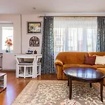 Excellent In Appartement