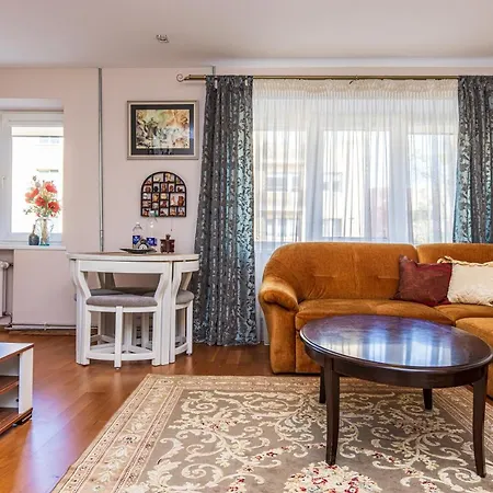 Excellent In Apartment