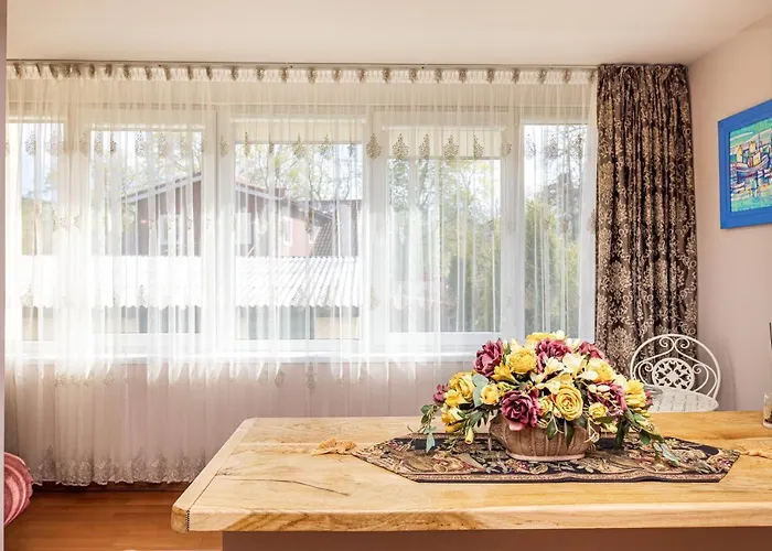 Excellent In Apartment