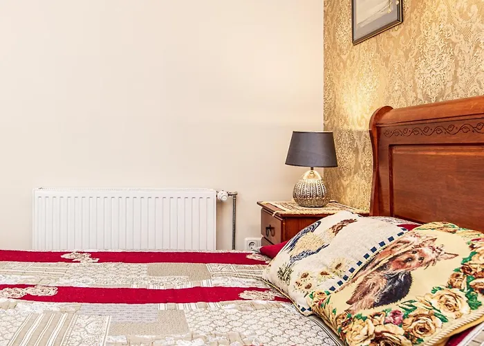 Excellent In Apartment *